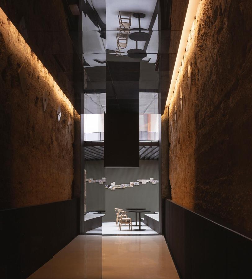 ולנסיה Caro Hotel מראה חיצוני תמונה Interior of the museum