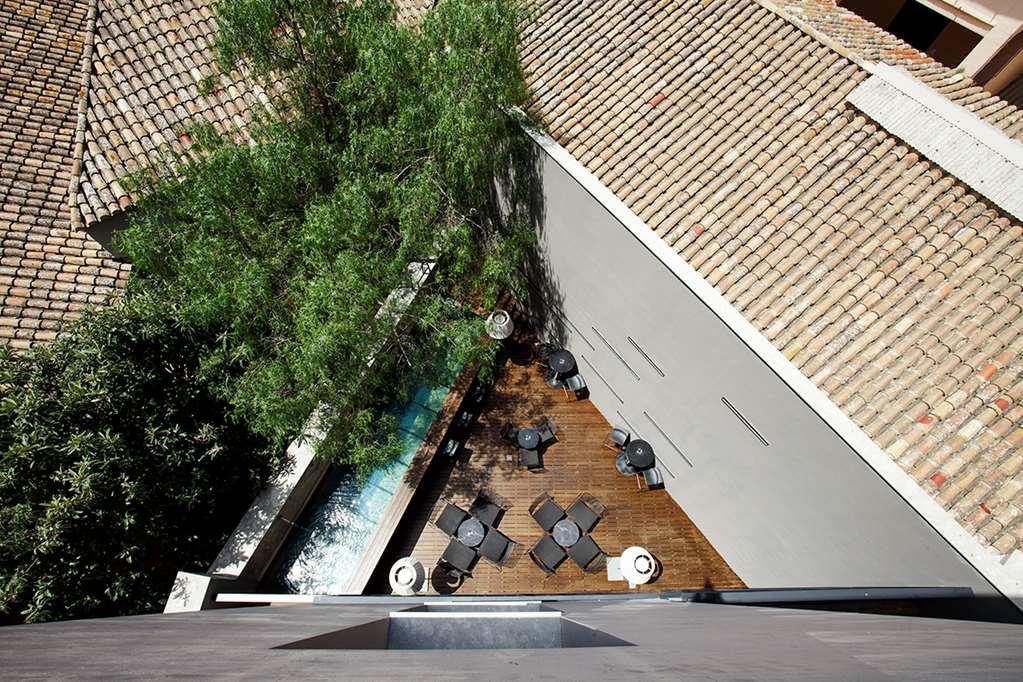 ולנסיה Caro Hotel מתקנים תמונה The sculpture in 2011