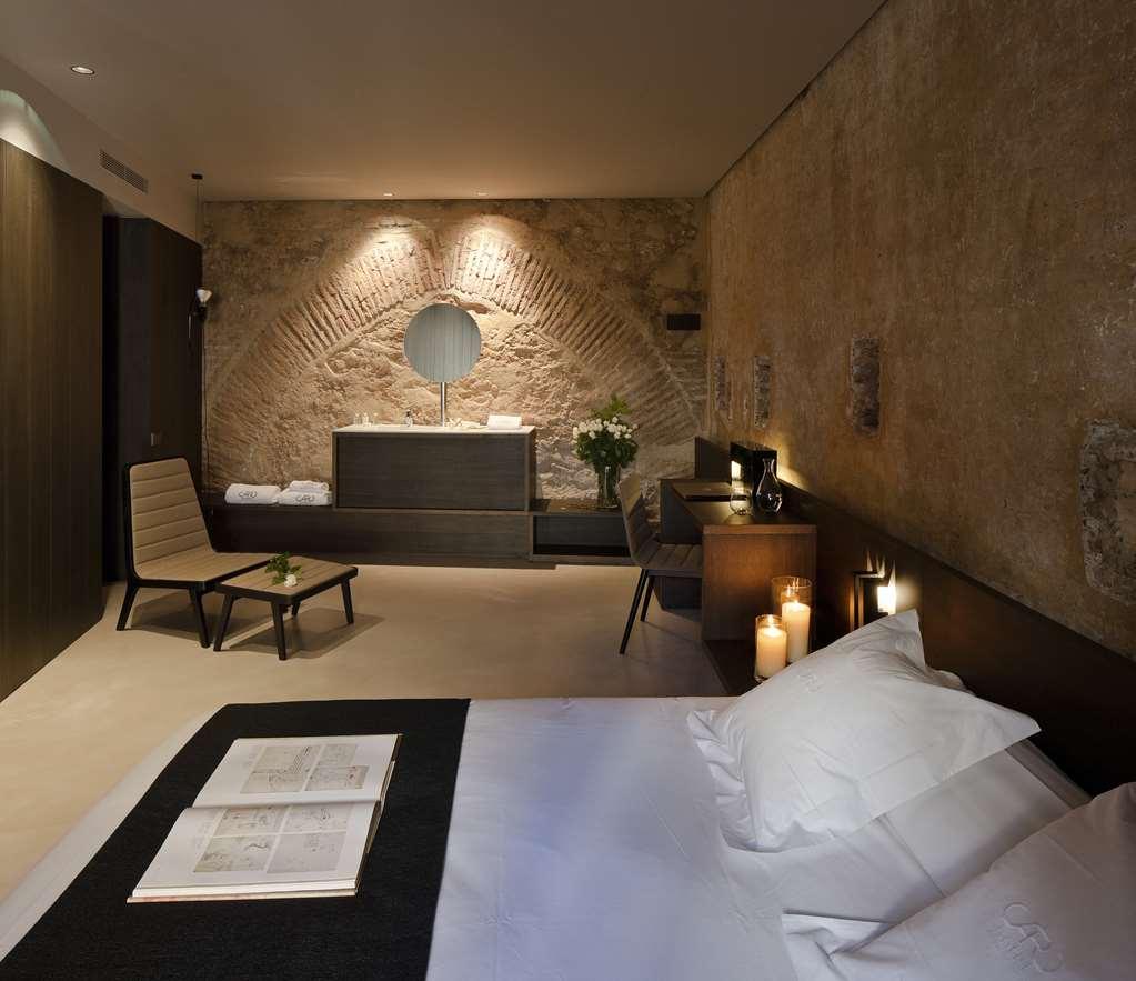 ולנסיה Caro Hotel חדר תמונה A room at the Mandarin Oriental Barcelona