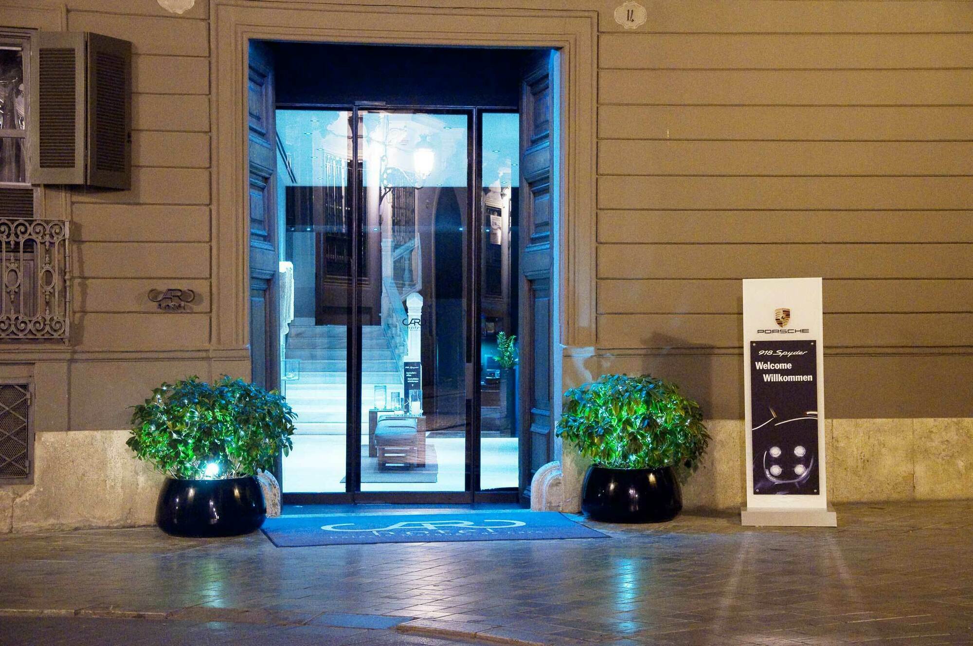 ולנסיה Caro Hotel מראה חיצוני תמונה Entrance to the hotel